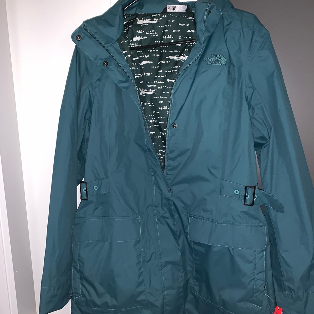 North face jacket olive green size medium BRANDNEW